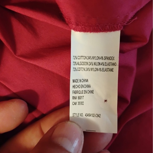 Bebe Textured Pleated Long Sleeve Cargo Style Long Sleeve Fashion Blouse Size XS - Picture 6 of 6